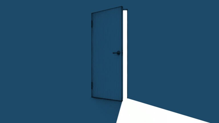 Eu apagava a luz e minha cabeça lembrava de tudo. Demorei para perceber que talvez o problema começasse alguns minutos antes de eu me deitar.